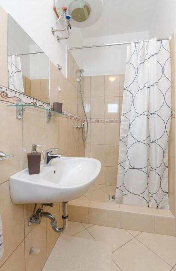 Apartments Anastazija Vodice Luaran gambar