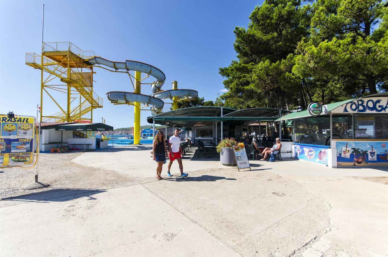 Apartments Anastazija Vodice Luaran gambar